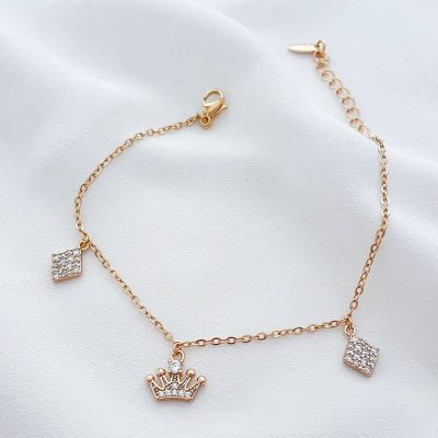 دستبند چارم مینیمال تاج و الماس ژوپینگ