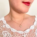 گردنبند ژوپینگ مدل سه مروارید ظریف - تصویر 2