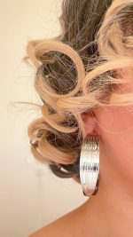 گوشواره حلقه‌ای نگارین طرح زارا 9 - تصویر 5