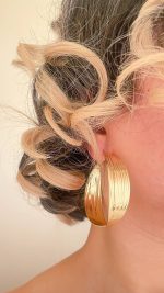 گوشواره حلقه‌ای نگارین طرح زارا 9 - تصویر 2