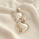 گوشواره میخی قلب‌اینه‌ای طرح زارا 10 - تصویر 5