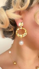 گوشواره حلقه‌ای نگین‌ مهر طرح زارا 1 - تصویر 2