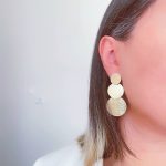 گوشواره دایره‌ای سه‌تایی بافت‌دار مدل آیلا طرح زارا 20 - تصویر 2