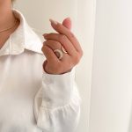 انگشتر مینیمال نیم نگین ژوپینگ