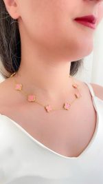 گردنبند گل درشت مستر کوالیتی ونکلیف صورتی