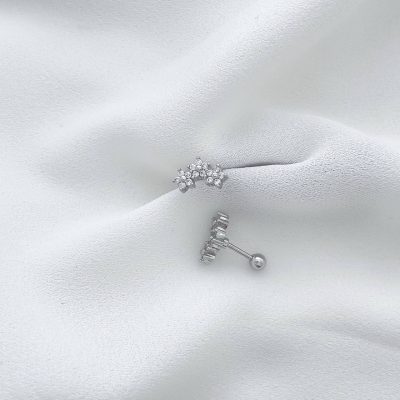 پیرسینگ گوش تری گل نگیندار استیل