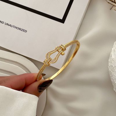 دستبند النگویی (بنگل) فِرِد