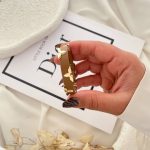 دستبند چرمی لویی ویتون سگک دار قهوه ای موکا