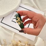 دستبند چرمی لویی ویتون دکه دار سبز چمنی