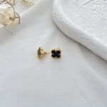گوشواره گل درشت مستر کوالیتی ونکلیف مشکی