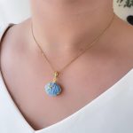 گردنبند لاک صدف آبی میناکاری استیل