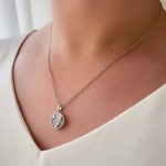 گردنبند رزینی ماه و ستاره استیل