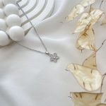 گردنبند گل پینترستی استیل