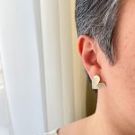 گوشواره میناکاری قلب سفید