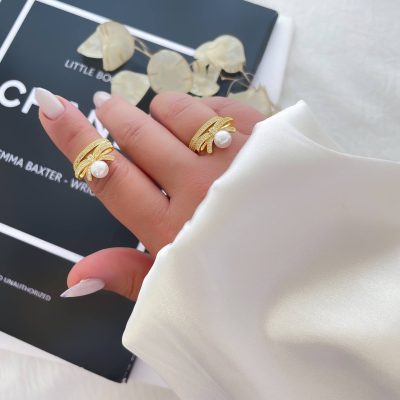 انگشتر جواهری مروارید و پاپیون نگیندار