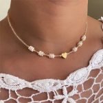 گردنبند مهره ای صورتی شفاف سنگی با پلاک قلب