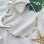 گردنبند مهره ای سفید بامبو با پلاک قلب