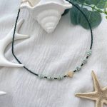 گردنبند مهره ای سبز سلطنتی سنگی با پلاک قلب