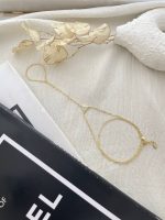 دستبند تمیمه مثلث نگیندار مای اکسسوری