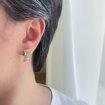 گوشواره کلیپسی ورساچ نگیندار ژوپینگ