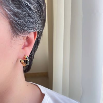 گوشواره حلقه ای میناکاری مشکی مثلثی استیل