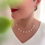 گردنبند مهره ای یاسی با آویز سکه